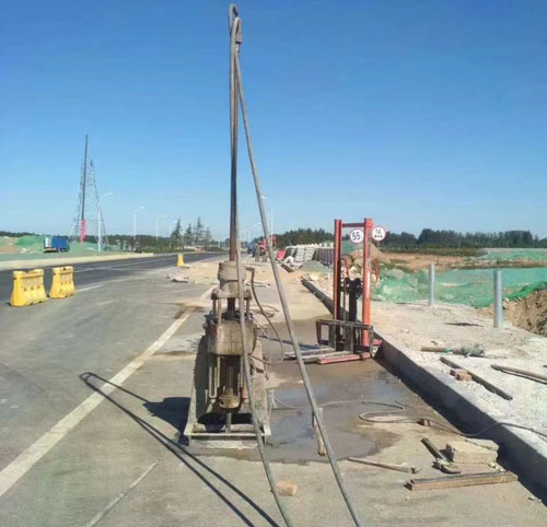 德庆公路高聚物注浆加固